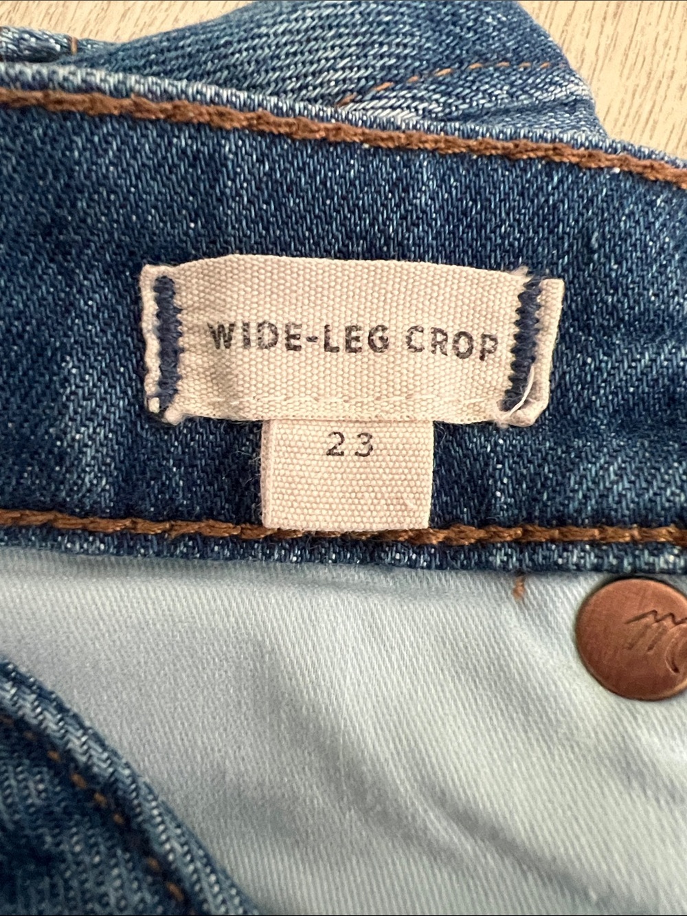 Madewell Wide Leg Crop Blue Jeans - Classic Denim - Picture 5 of 5